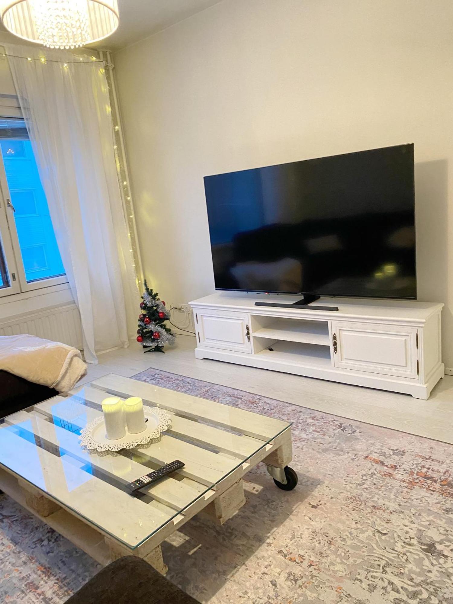 Spacious Home In Heart Of City Rovaniemi Exterior foto